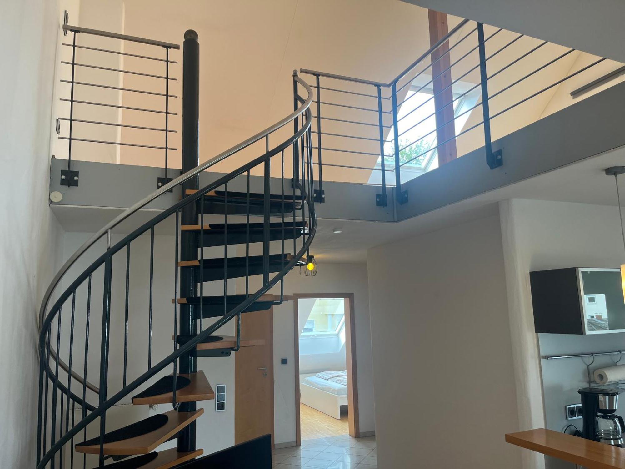 אוברנבורג אם מיין Schicke Helle Galeriewohnung מראה חיצוני תמונה